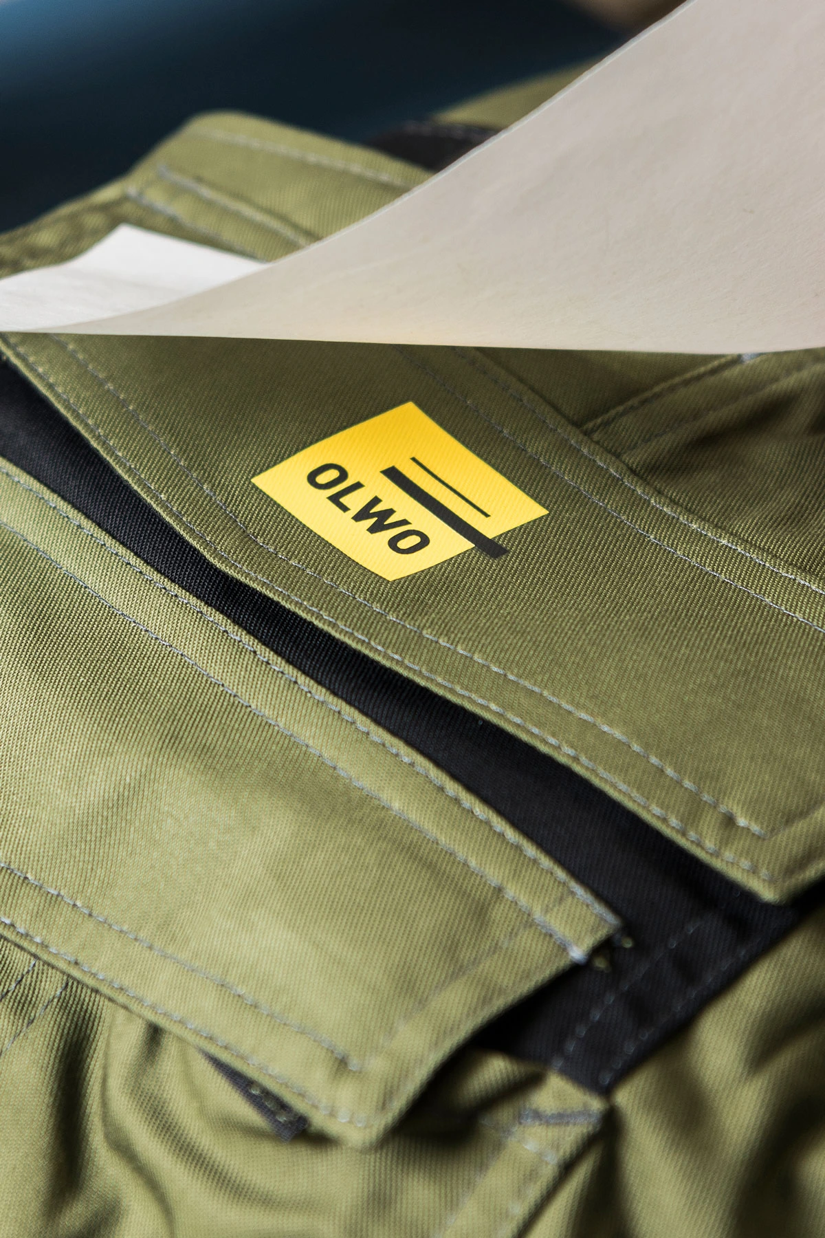 Workwear mit Firmenlogo – Berufskleidung stärkt die Unternehmensidentität